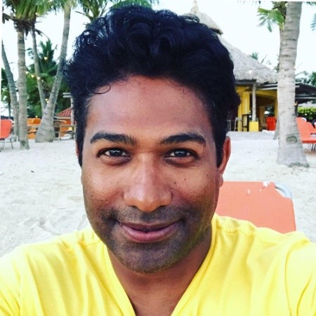 Adnan Hendricks Adnan Hendricks